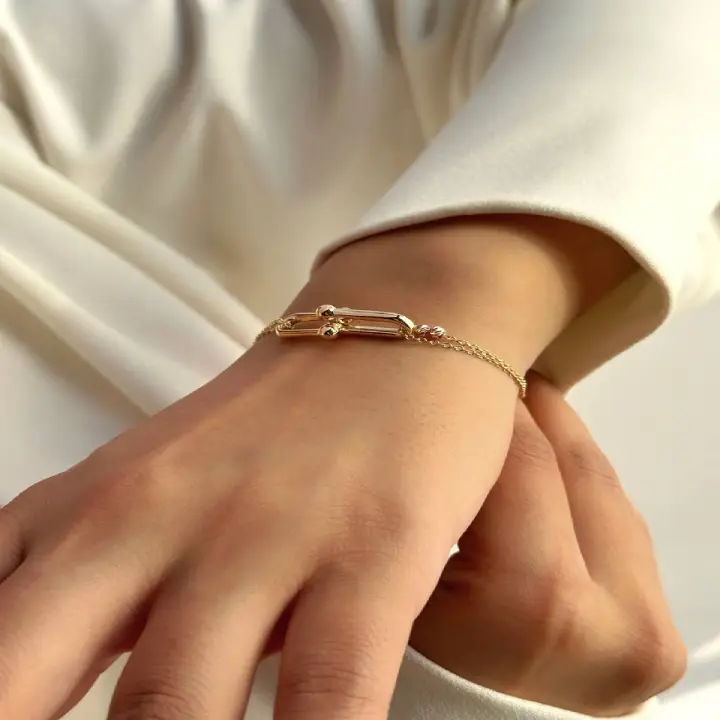 دستبند گلفام Gulfam bracelet