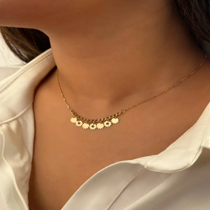 گردنبند زرنگار Goldsmith necklace